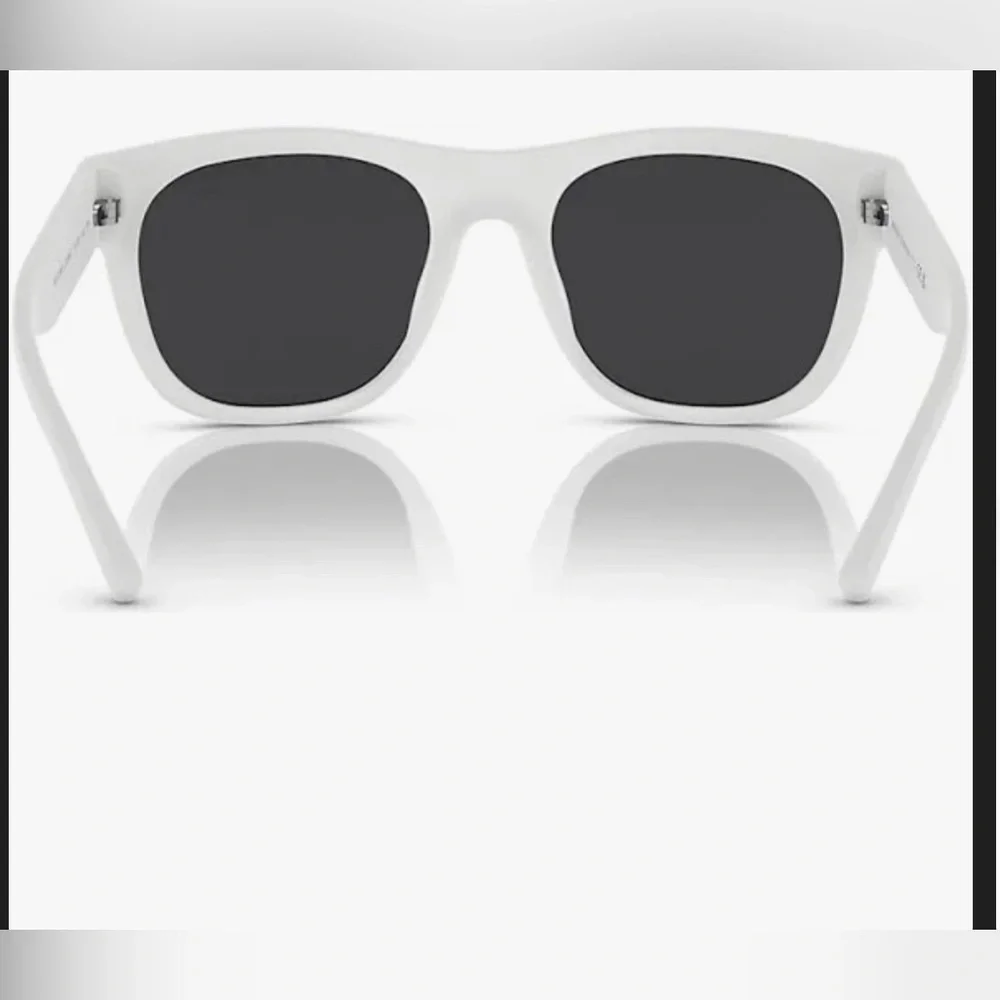 Armani Exchange Man Matte White Frame Grey Mirror Silver Lenses Sunglasses new‎